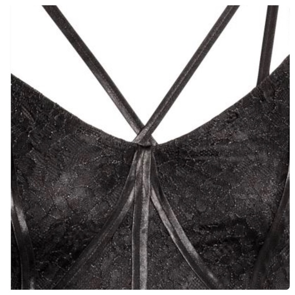 H&M Black Lace & Strap Knee Length Midi Dr… - Picture 3 of 7